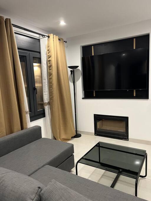 Villa Zeus 로타 외부 사진